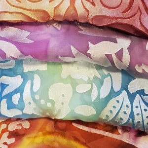 PATTERNED SILK SCARVES